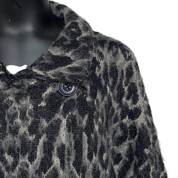 NEW Free People Wild Thing Gray & Black Leopard Animal Print Coat - Picture 3 of 10